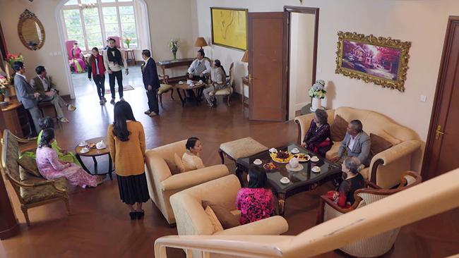 hau qua noi doi me de di choi cung bo: co ut gao nep gao te bi bat coc - 2