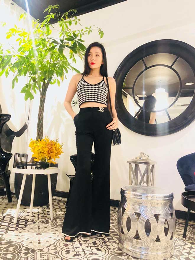 sao viet 24h: hoai linh mac vest oai ve nhung hinh anh "chup len" lam dan em thay thuong - 14